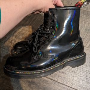 Reflective and holographic Dr martens